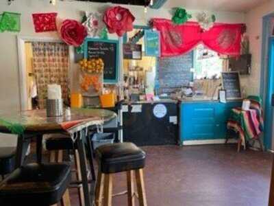 Juanita's Cafe Y Nieveria