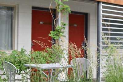 Modern Bar And Restaurant