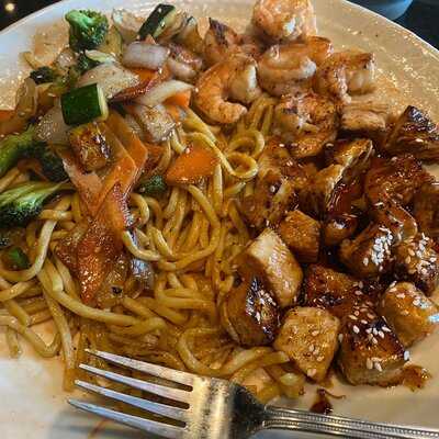 Zen Fusion Hibachi & Lounge