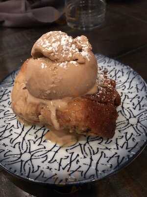 Uvae Kitchen & Wine Bar