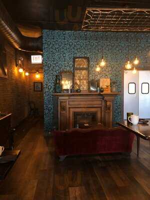 Uvae Kitchen & Wine Bar