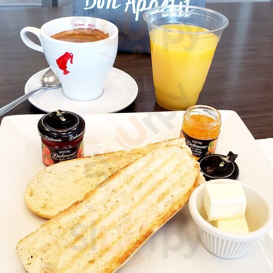 Toast Avenue Cafe
