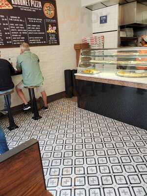 Koronet Pizza