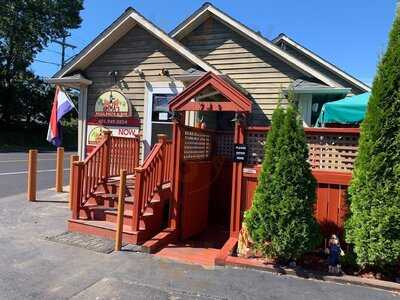 Emma’s Pizza Pasta And Bar