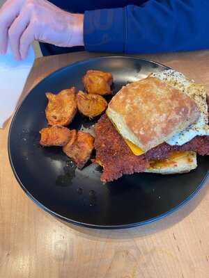 Eight And Sand Kitchen