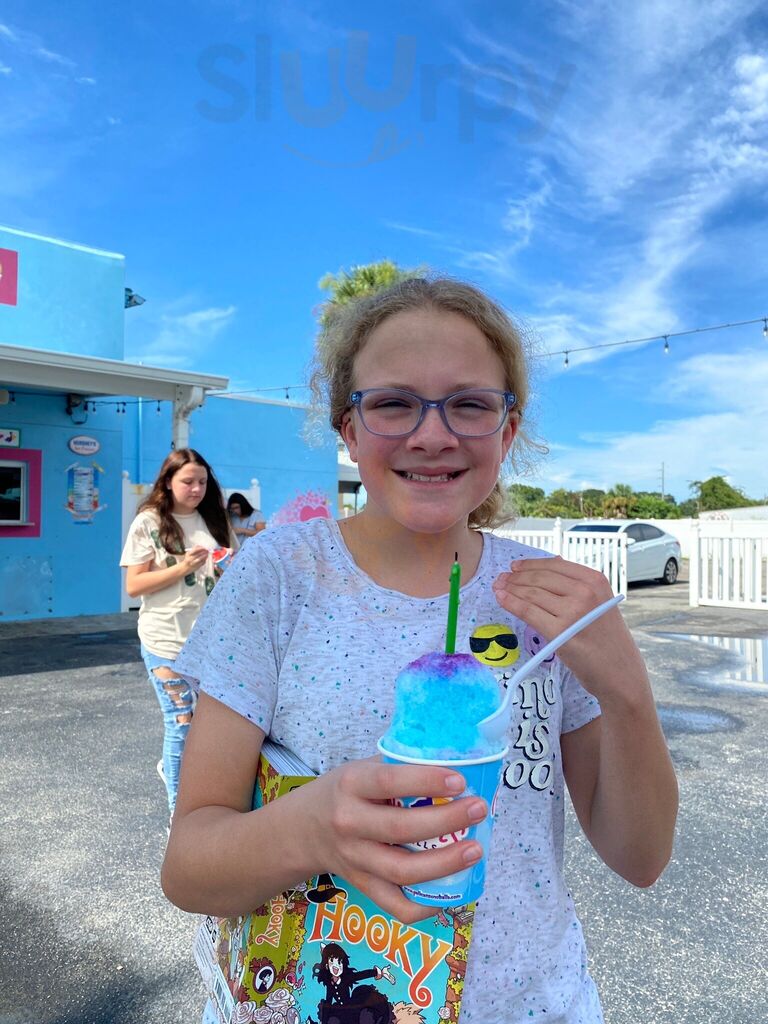 Pelican's Snoballs