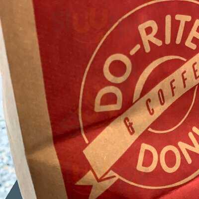 Do-rite Donuts & Chicken- Willis Tower