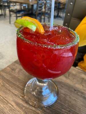 Los Arcos Kitchen & Cantina