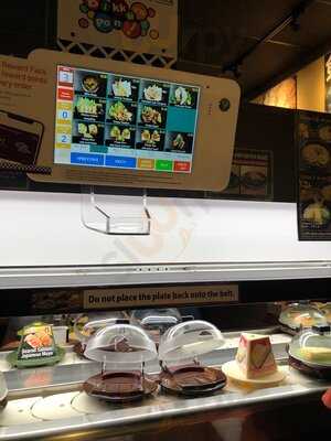 Kura Revolving Sushi