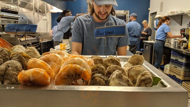 Blu Point Seafood Co