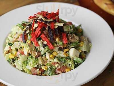 Mackenzie River Pizza, Grill & Pub