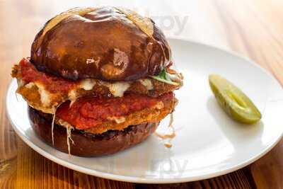 Emmy Squared Pizza - Upper East Side