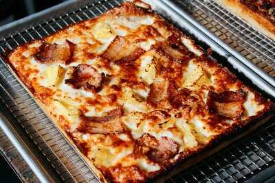 Emmy Squared Pizza - Upper East Side