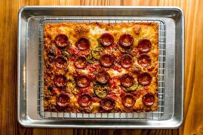 Emmy Squared Pizza - Upper East Side