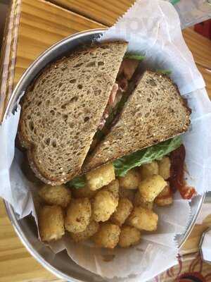 Reggies On The Beach