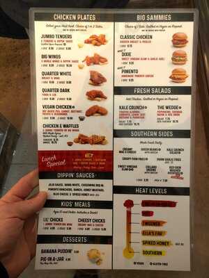 Joella's Hot Chicken - Mason