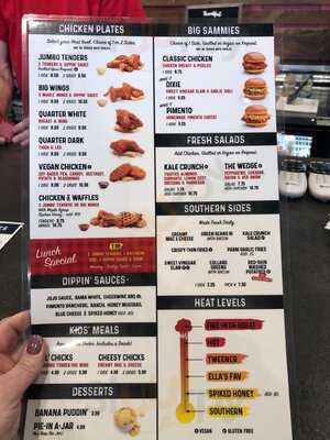 Joella's Hot Chicken - Mason