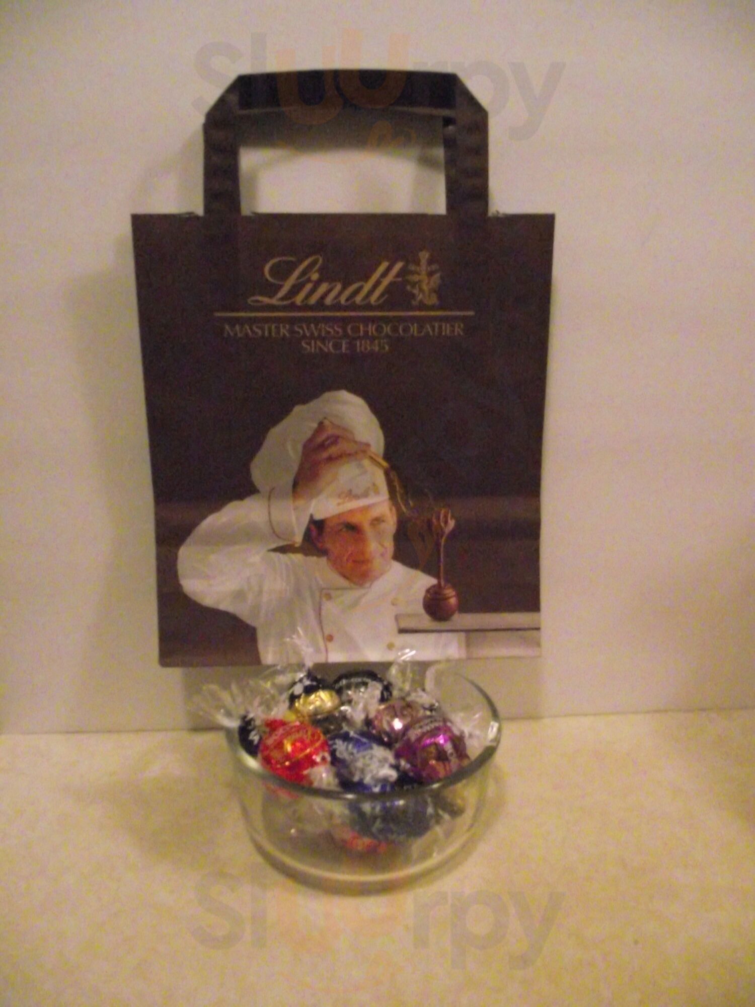 Lindt Chocolate Shop