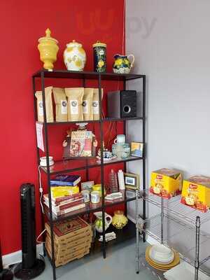 Gusto Napoletano Italian Restaurant And Pizzeria