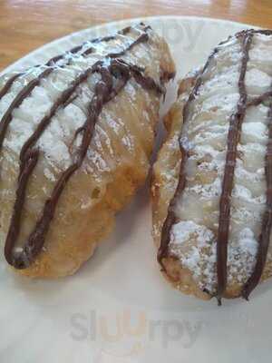 Gusto Napoletano Italian Restaurant And Pizzeria