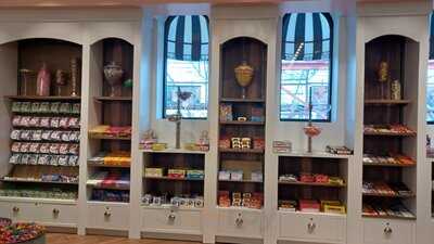 St. Louis Union Station Soda Fountain