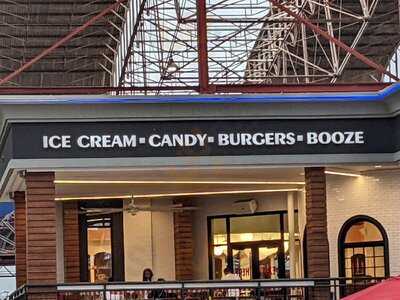St. Louis Union Station Soda Fountain
