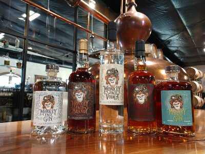 Almendra Winery & Distillery