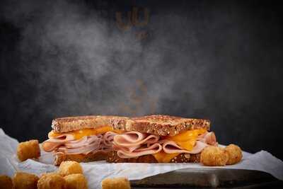 The Kitchen + Bar @ Cumberland Switch