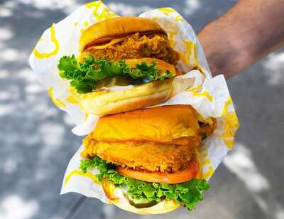 Tkk Fried Chicken X Kung Fu Tea