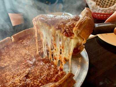 Paul's Chicago Pizza