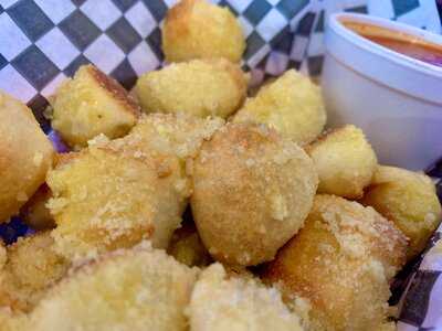 Paul's Chicago Pizza