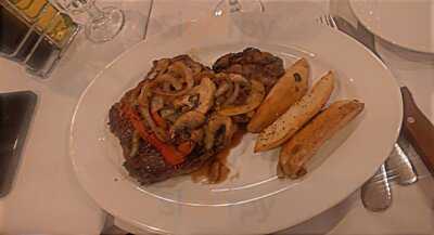 Fabio Pizzeria & Restaurant