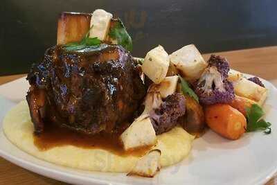 Dac's Smokehouse Bbq Campustown