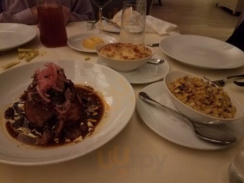 Tribute At The Houstonian