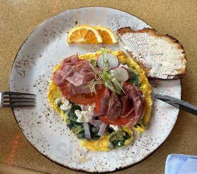 Port And Park Bistro