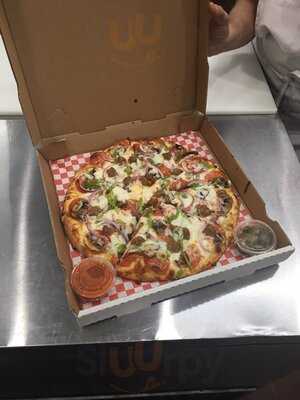 Yummy Pizza & Shawarma