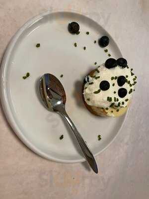 Jax Fish House & Oyster Bar