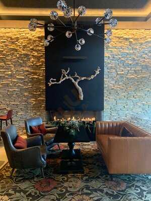 Domaine Serene Wine Lounge - Lake Oswego