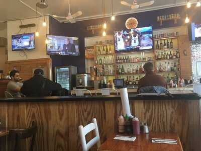 Brad's Burgers & Bbq