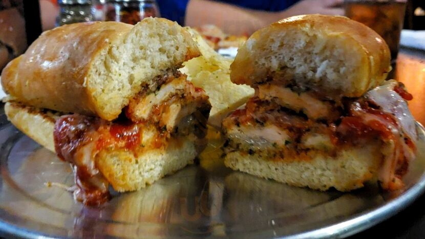 Pappo's Pizzeria & Pub