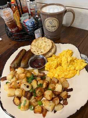 Egg Harbor Cafe