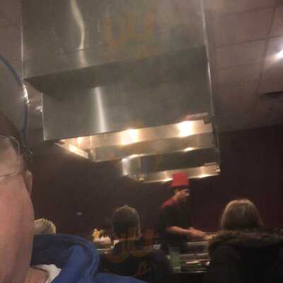 Tokyo Sushi & Steakhouse