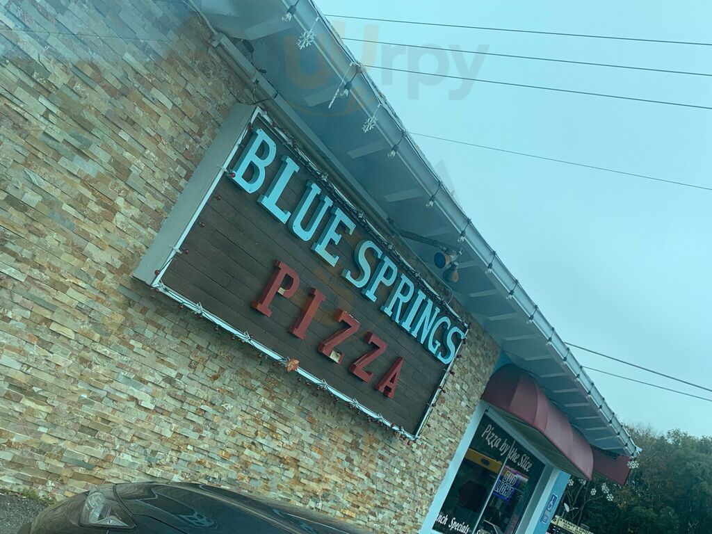 Blue Springs Pizza