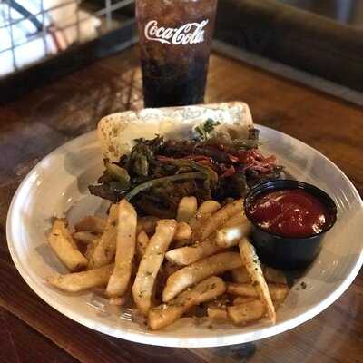 Willy T's Tavern & Grill