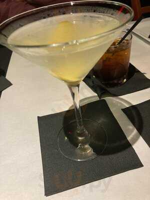 Alexander Pierce Restaurant