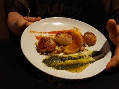 Alexander Pierce Restaurant