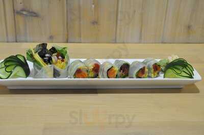 Fresh Ginger Ramen And Sushi