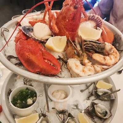 Ya-ya's Chophouse & Seafood