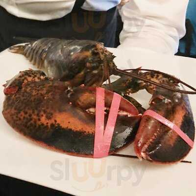 Ya-ya's Chophouse & Seafood