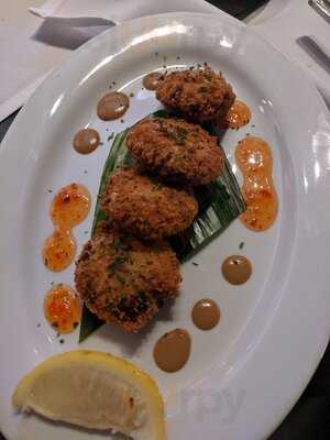 Ya-ya's Chophouse & Seafood